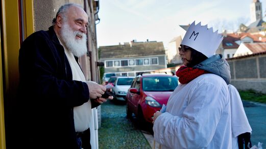 O koledě a poslání Tříkrálové sbírky